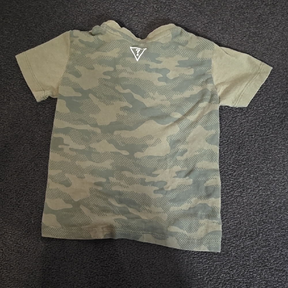 GUESS Kids Green T-Shirt - Picture 4 of 7